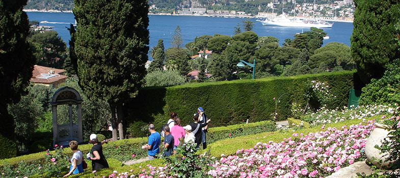 Fte des Roses  la Villa Ephrussi